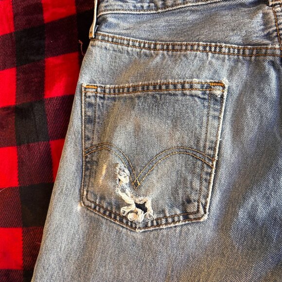 Levi's Jeans Mens 29x31 Blue 501 Distressed Grunge Punk Ripped Knee Denim Pants - Picture 3 of 8